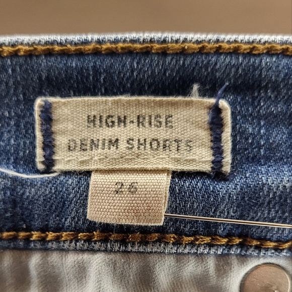 Madewell High-Rise Rough Hem Denim Shorts w Button Fly size 26 - Picture 7 of 12